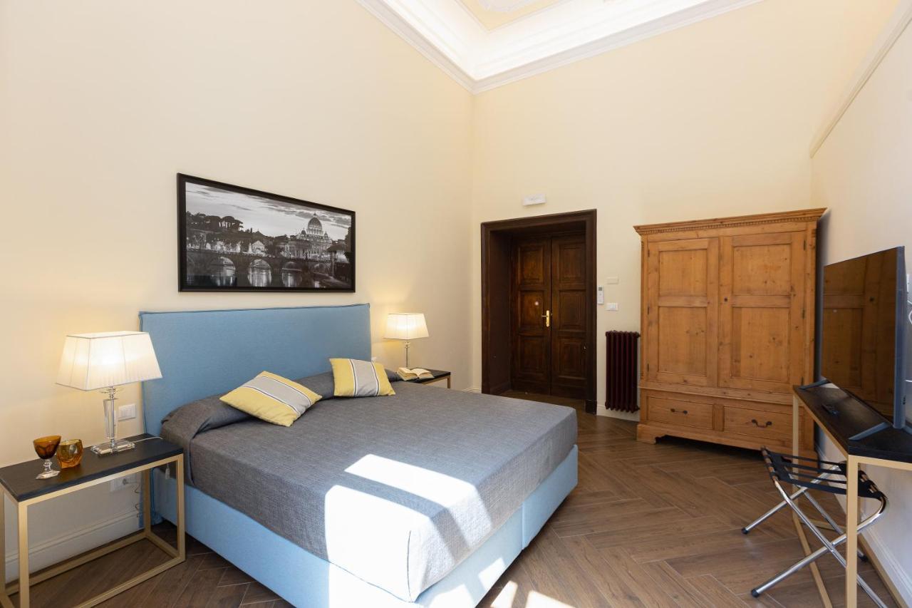 Spa Apartment Via Barberini Рим Екстер'єр фото
