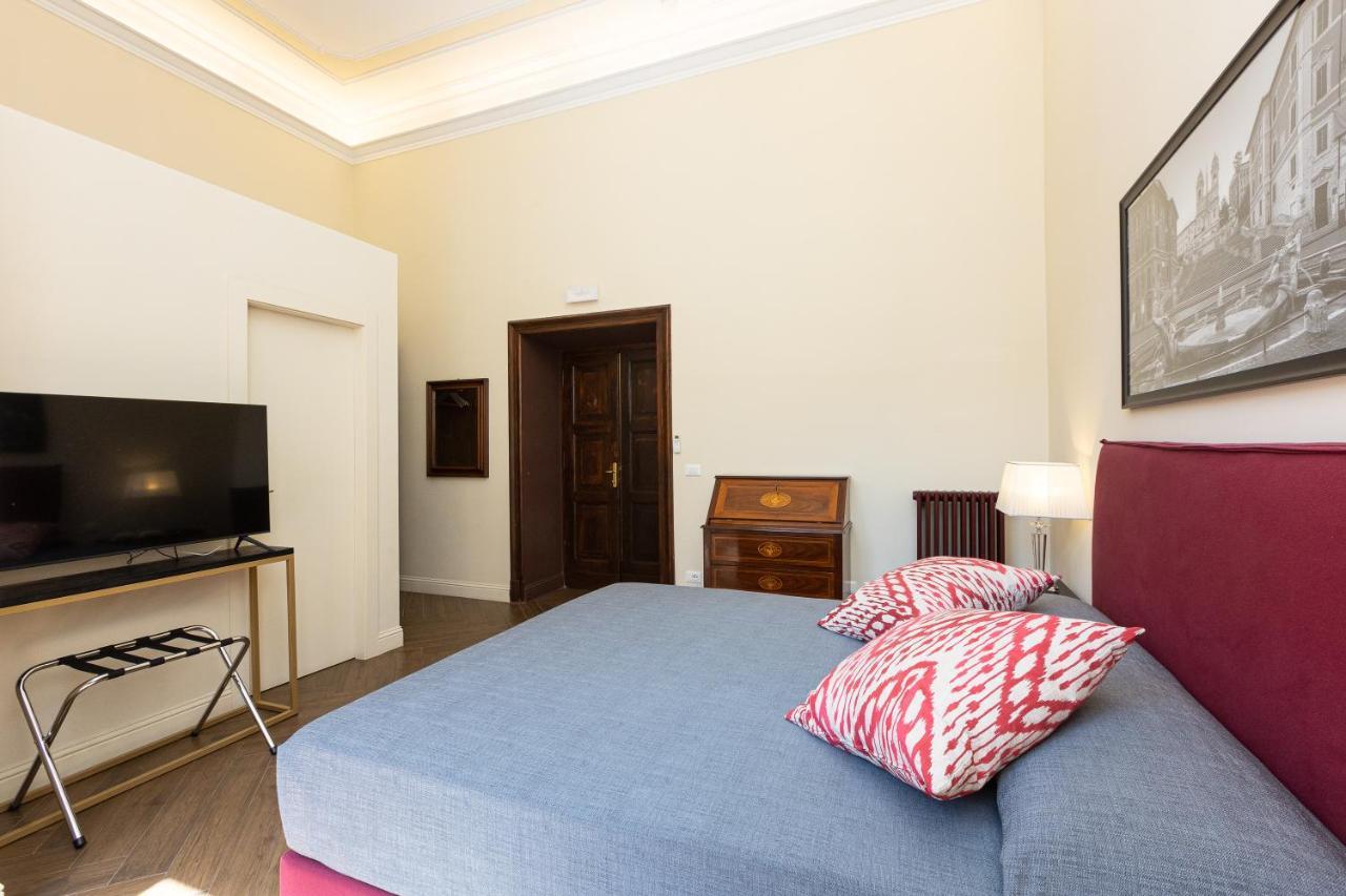 Spa Apartment Via Barberini Рим Екстер'єр фото